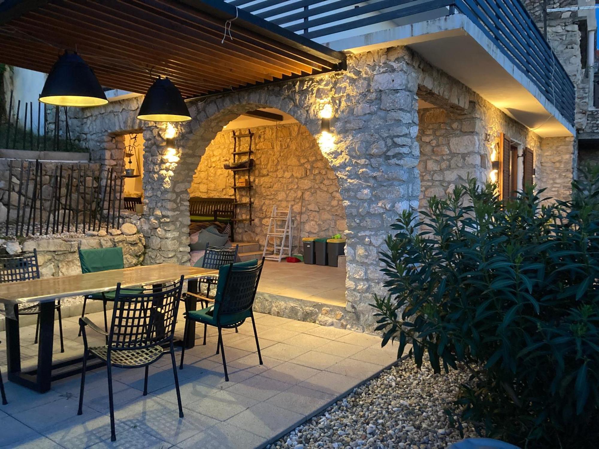 Villa Kuca Za Odmor Baya Stara Baška Exterior foto